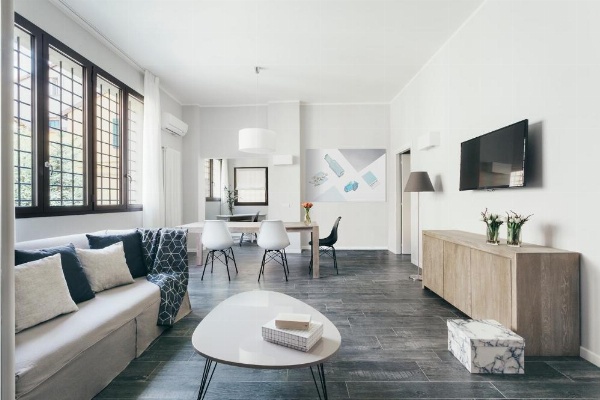 Opera Residence image 11