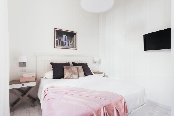 Opera Residence image 18